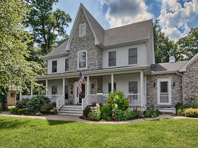 1503 N Briarwood Ln., Mahomet, IL 61853