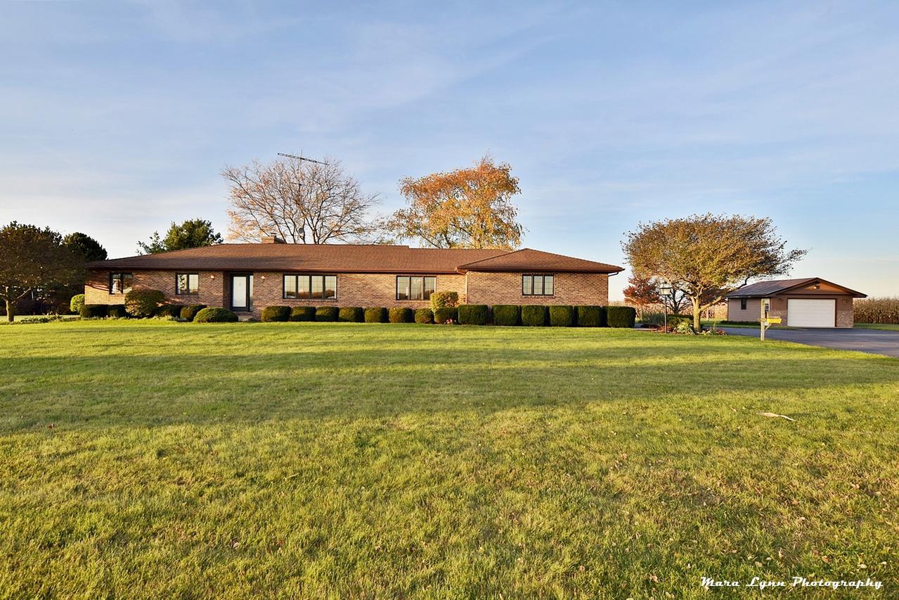 6411 Perry Rd., DeKalb, IL 60115