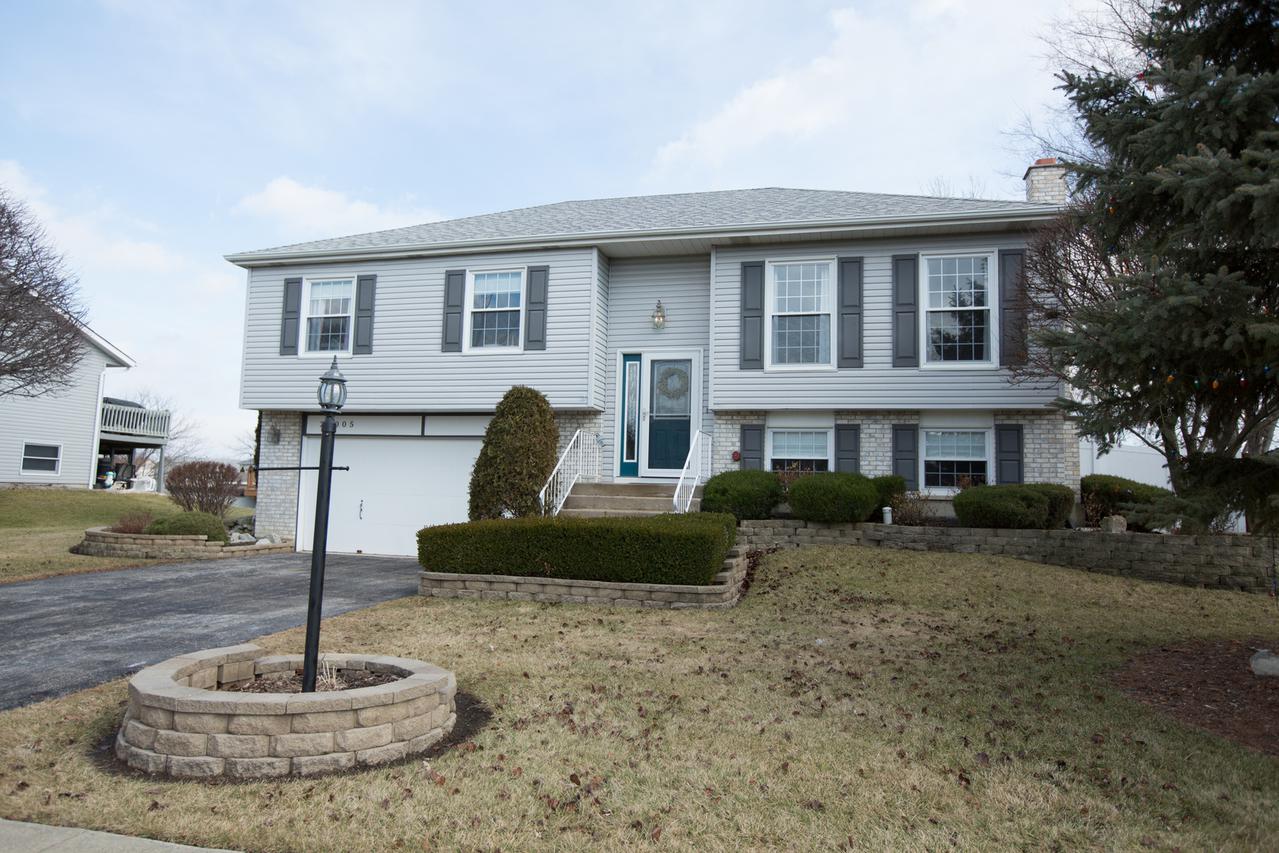 20005 S Jessica Ln., Frankfort, IL 60423