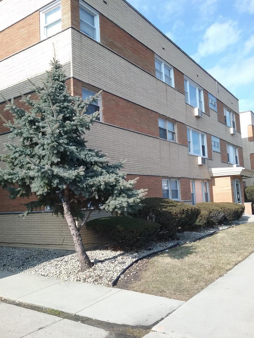 10110 S Pulaski Rd. #3W, Oak Lawn, IL 60453