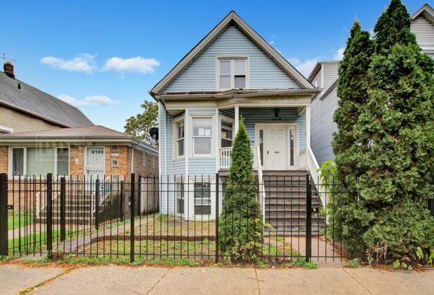 3016 N Albany Ave., Chicago, IL 60618