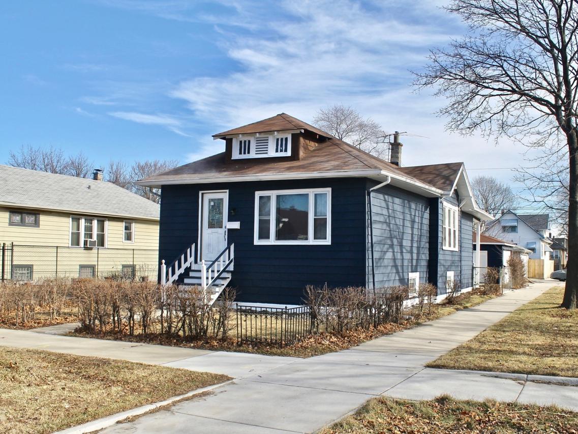 10059 S Perry Ave., Chicago, IL 60628