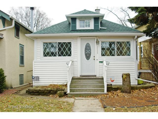 2055 W Chase Ave., Chicago, IL 60645