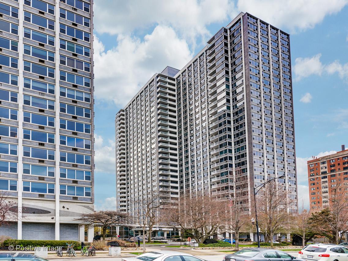 4250 N Marine Dr. #2326, Chicago, IL 60613