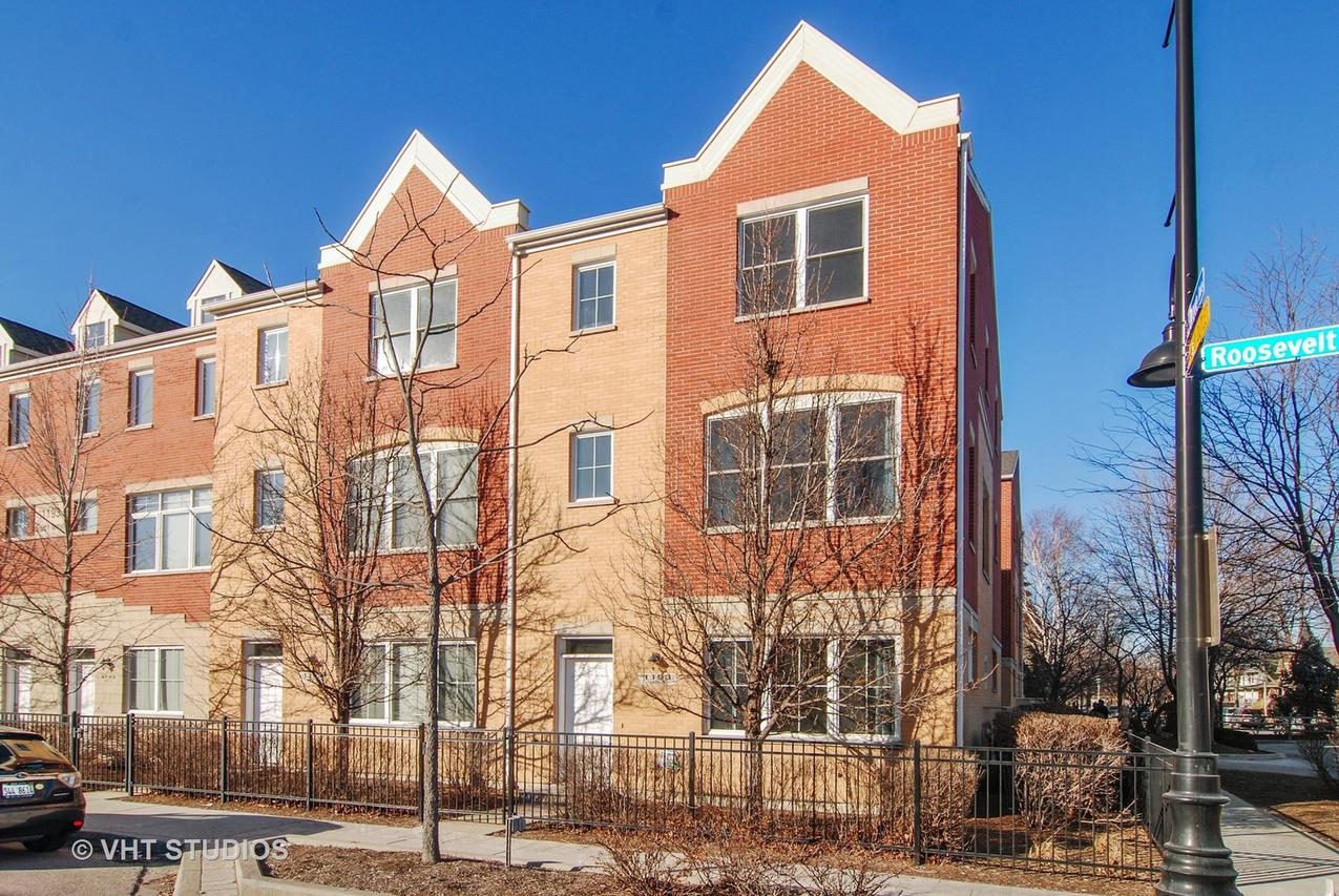 1193 S Grove Ave. #1, Oak Park, IL 60304