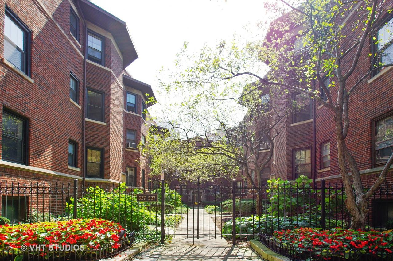 535 W Brompton Ave. #3N, Chicago, IL 60657