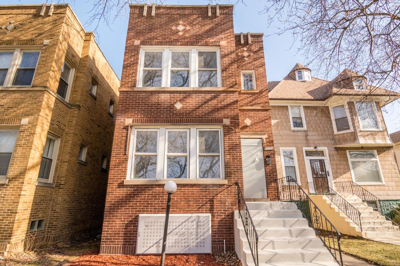 7009 S Indiana Ave., Chicago, IL 60637