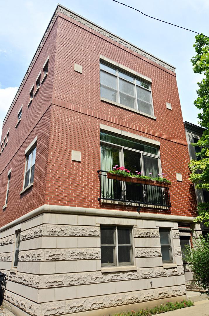 1808 W Byron St., Chicago, IL 60613