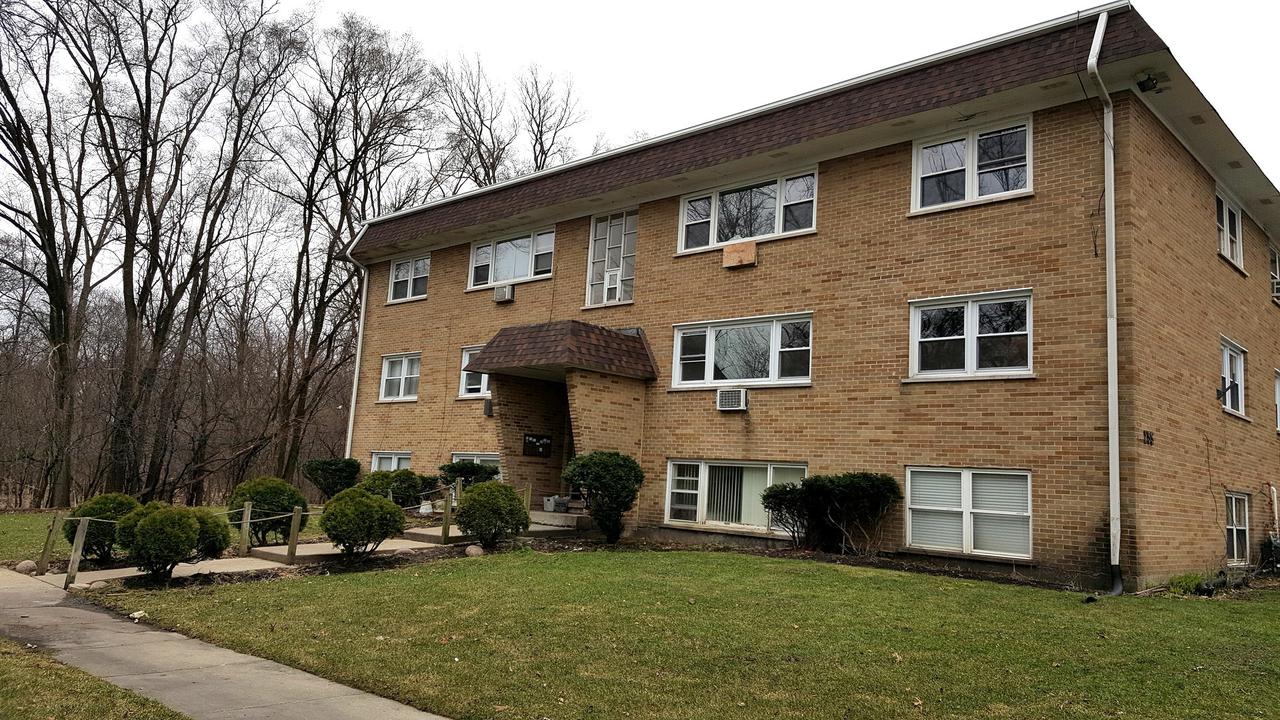[Address Hidden by Seller], Addison, IL 60101