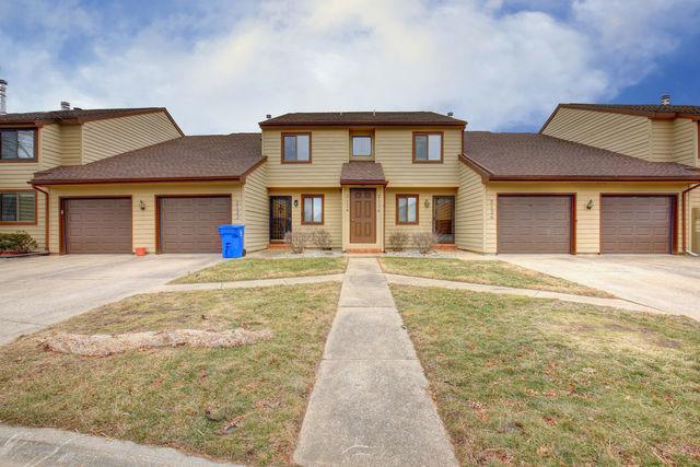 2128 Harbortown Cir., Champaign, IL 61821