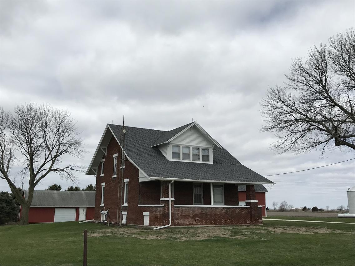 4664 S 14000w Rd., Buckingham, IL 60917