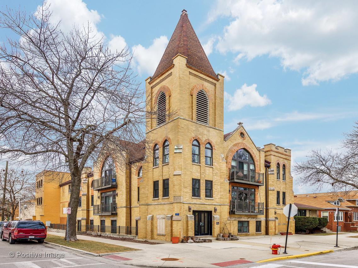 3556 S Seeley Ave. #202, Chicago, IL 60609