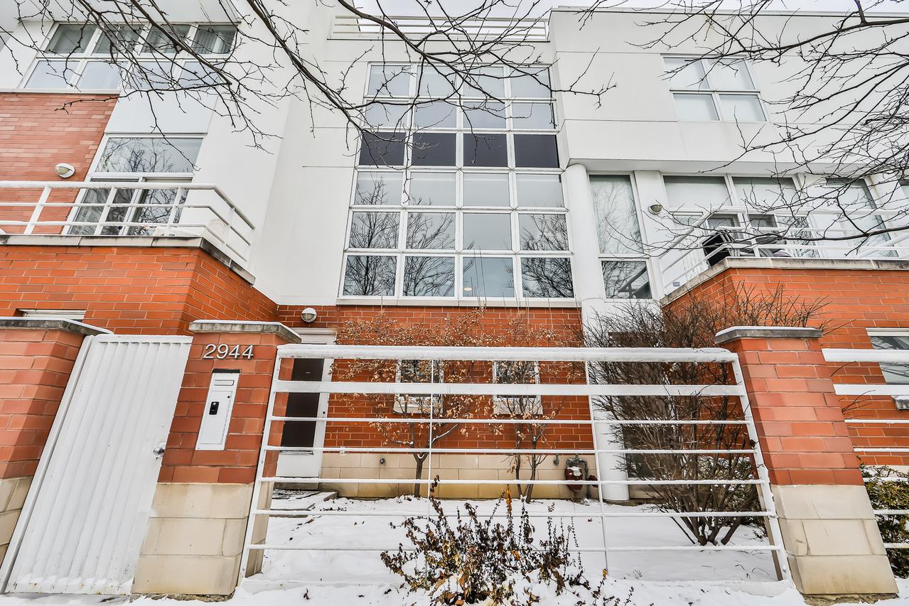 2944 N Paulina St., Chicago, IL 60657