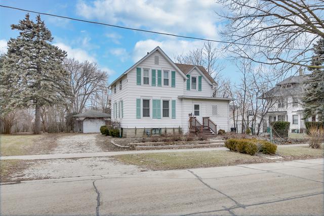 413 Leonard Ave., Dekalb, IL 60115