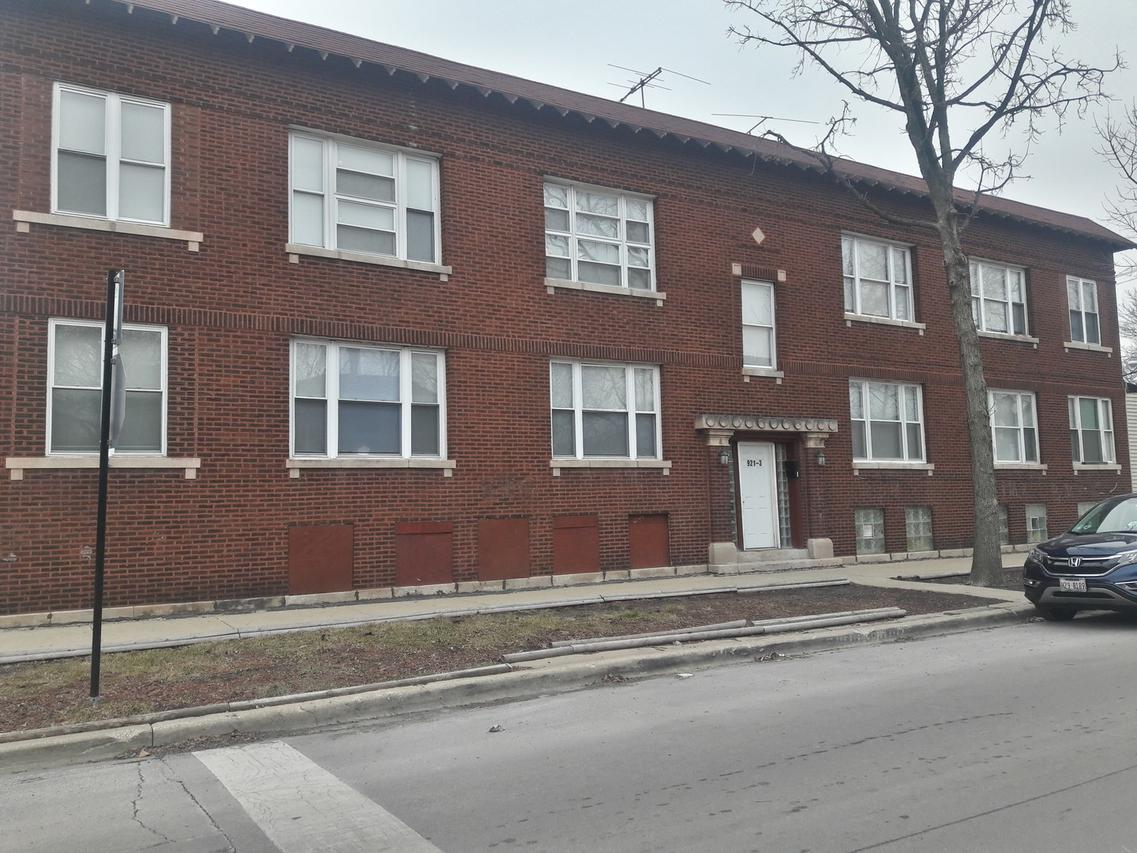 921 N Lamon Ave., Chicago, IL 60651