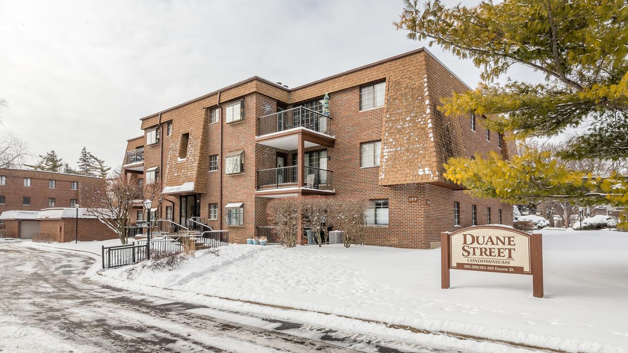 389 Duane St. #302, Glen Ellyn, IL 60137