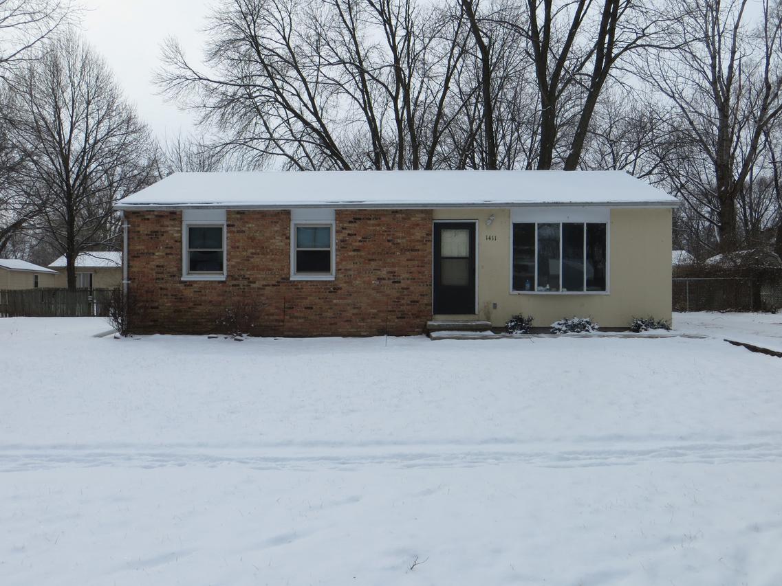 1411 Kings Way, Champaign, IL 61821