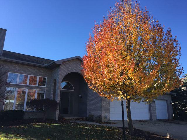 2703 Bayhill Dr., Champaign, IL 61822