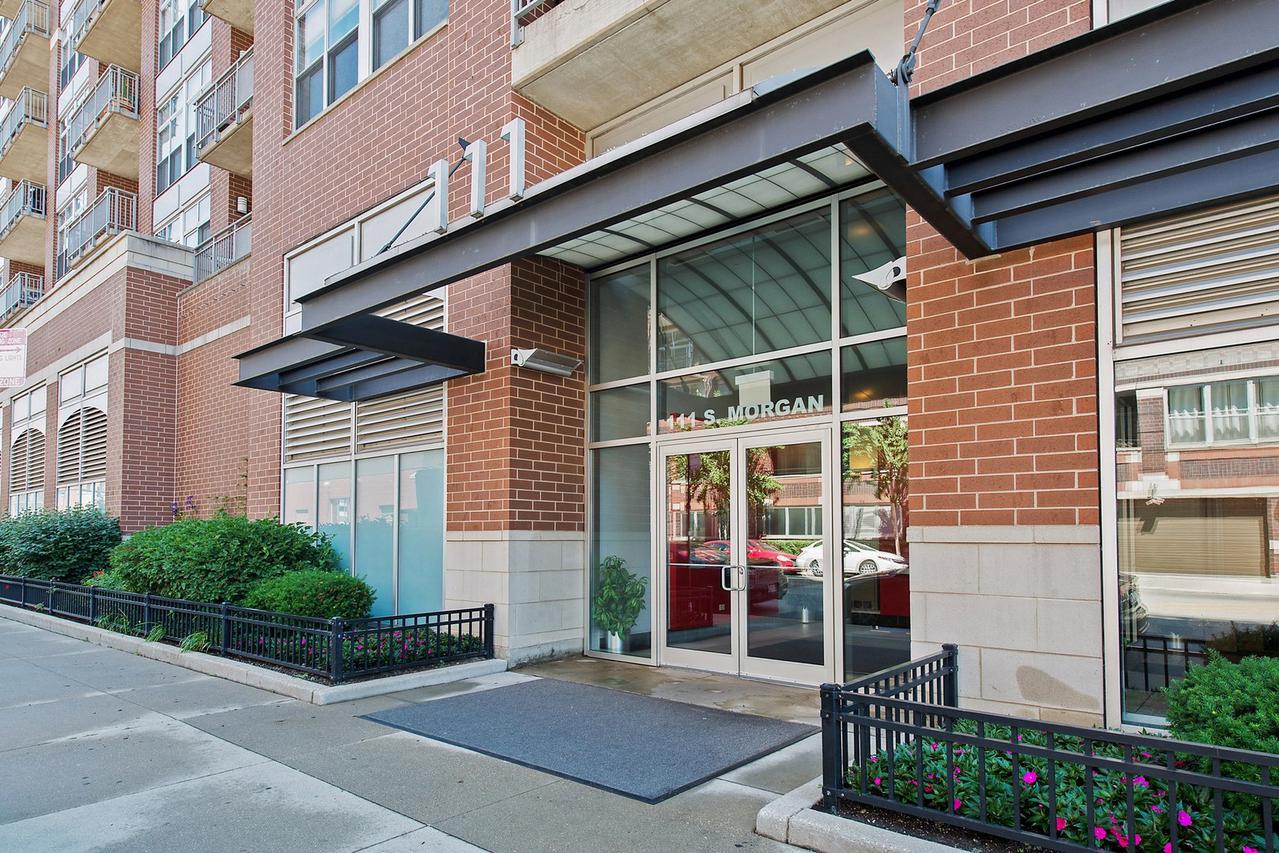 111 S Morgan St. #602, Chicago, IL 60607