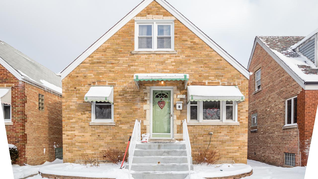 5235 N Meade Ave., Chicago, IL 60630