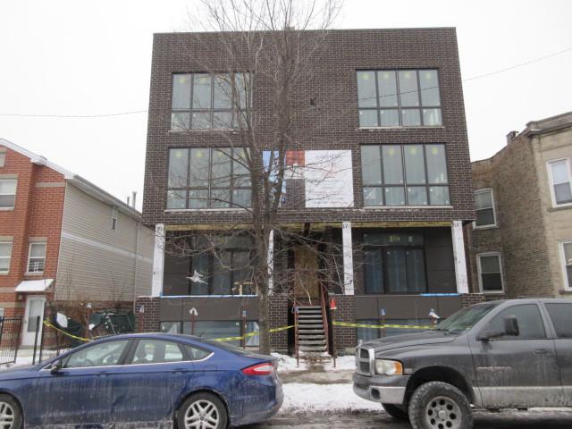 2040 N Kedzie Ave. #1N, Chicago, IL 60647