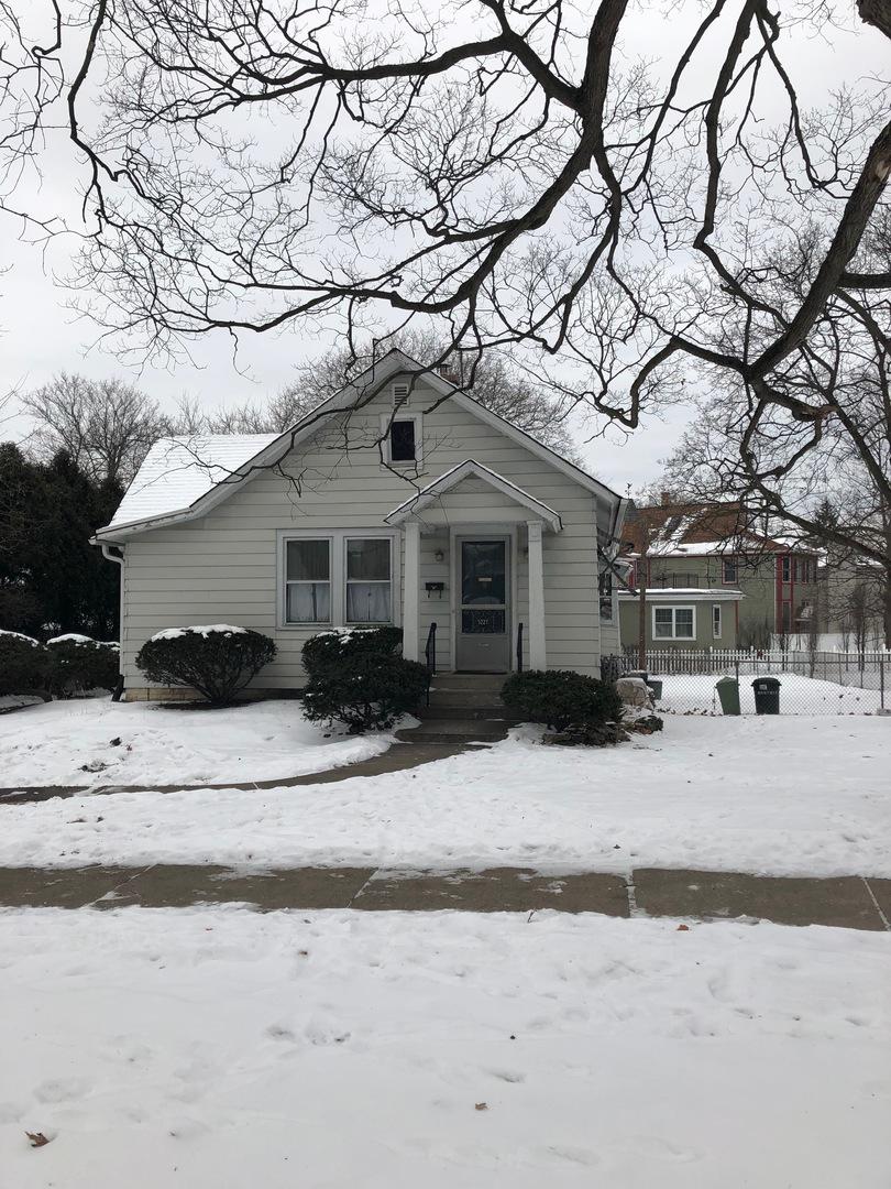 5227 Carpenter St., Downers Grove, IL 60515