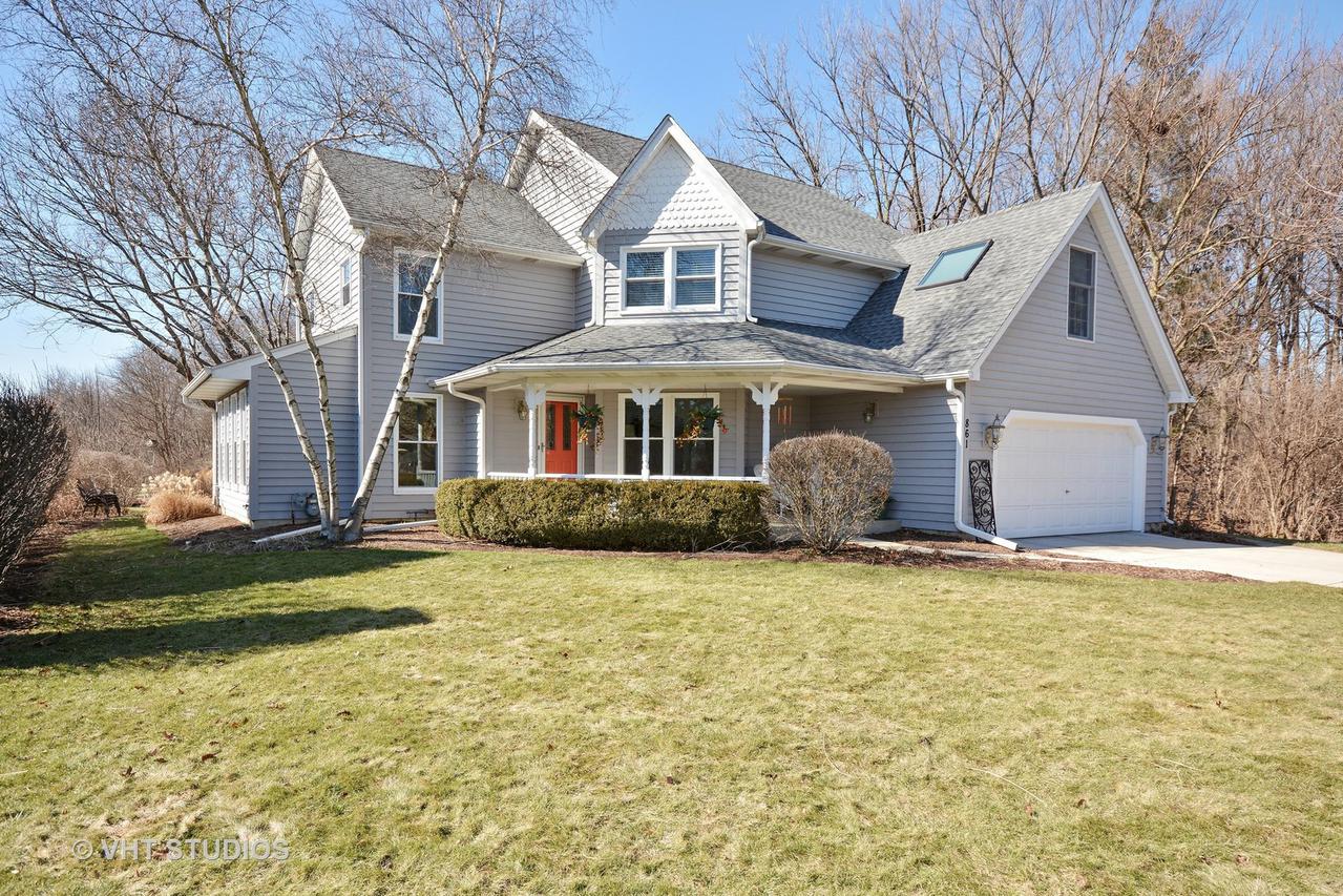 861 Brown Ct., Batavia, IL 60510