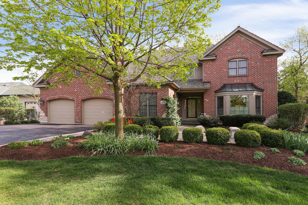 134 W 59th St., Burr Ridge, IL 60527