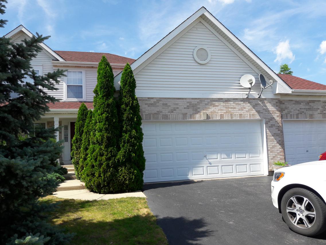 12 Winding Canyon Ct., Algonquin, IL 60102