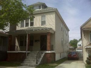 8538 S Kingston Ave., Chicago, IL 60617
