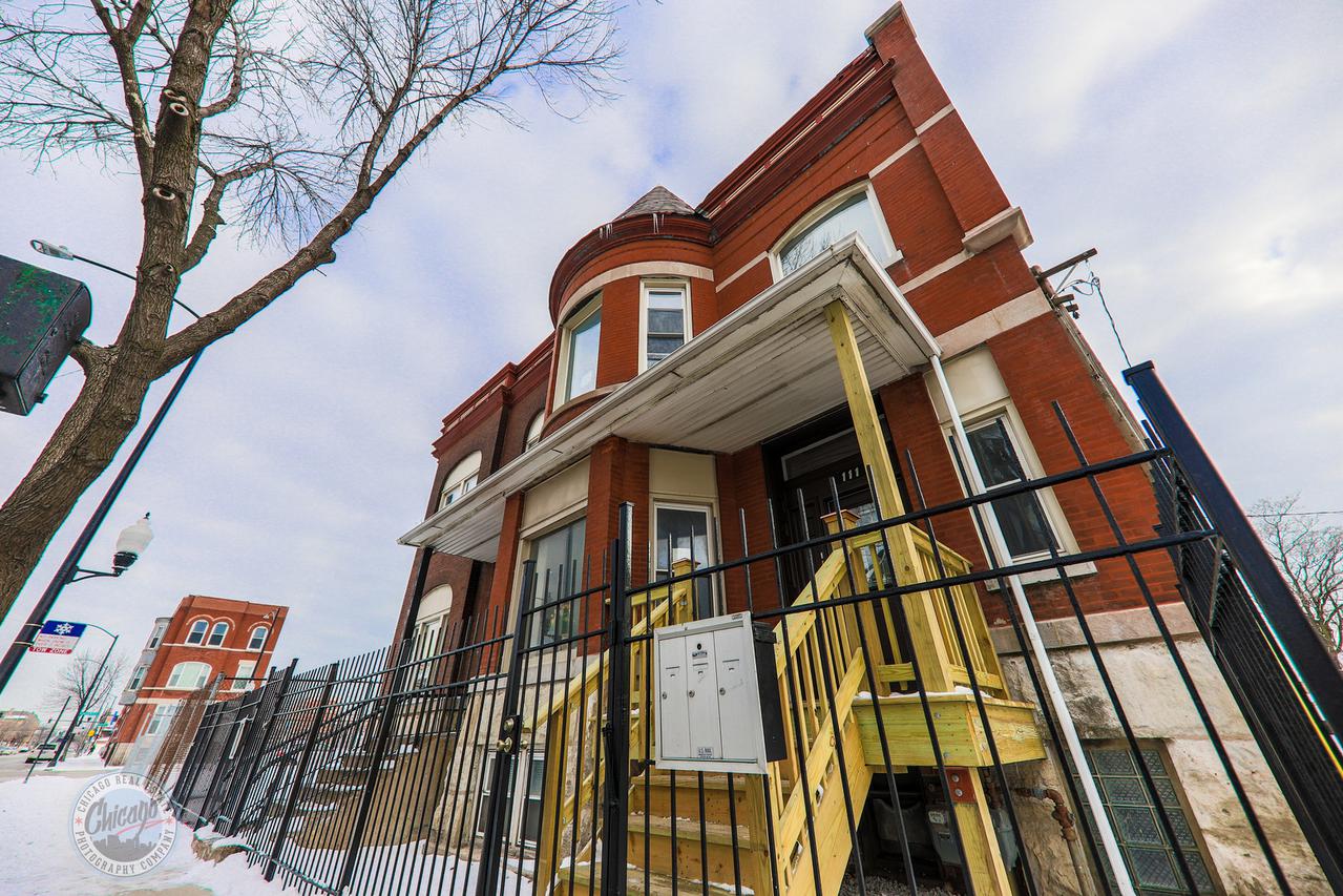 111 S California Ave., Chicago, IL 60612