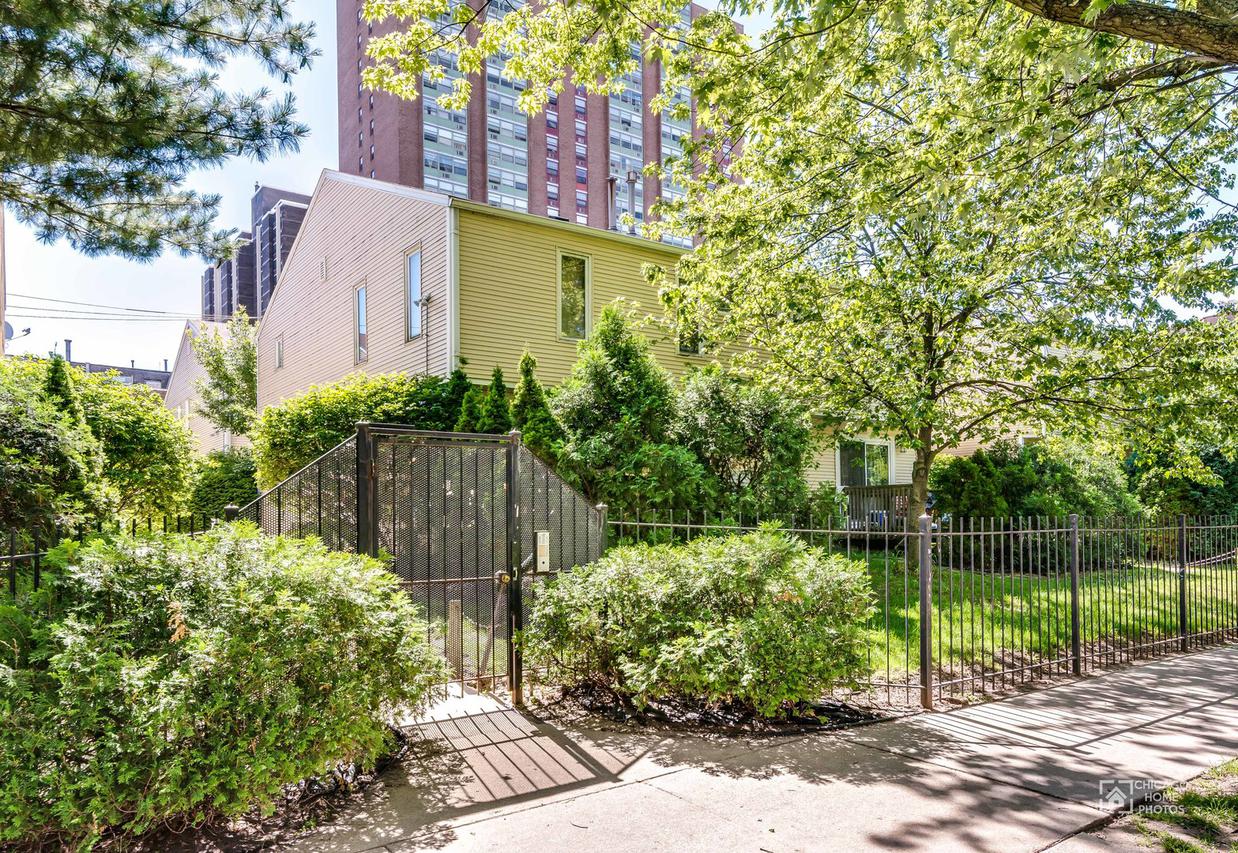 4647 N Kenmore Ave. #B, Chicago, IL 60640
