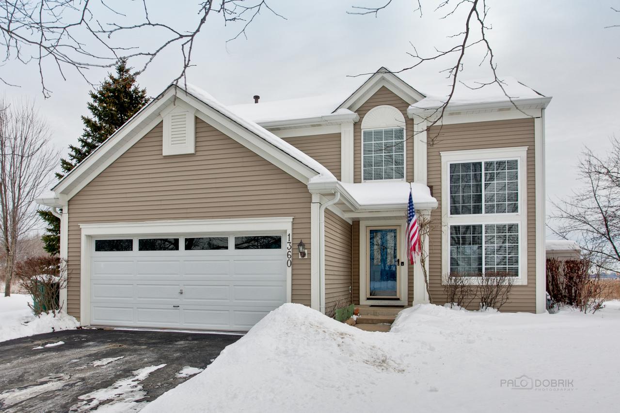 1360 Fairport Dr., Grayslake, IL 60030