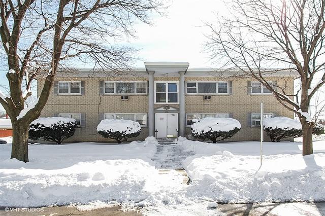 4010 Monroe St. #202, Bellwood, IL 60104