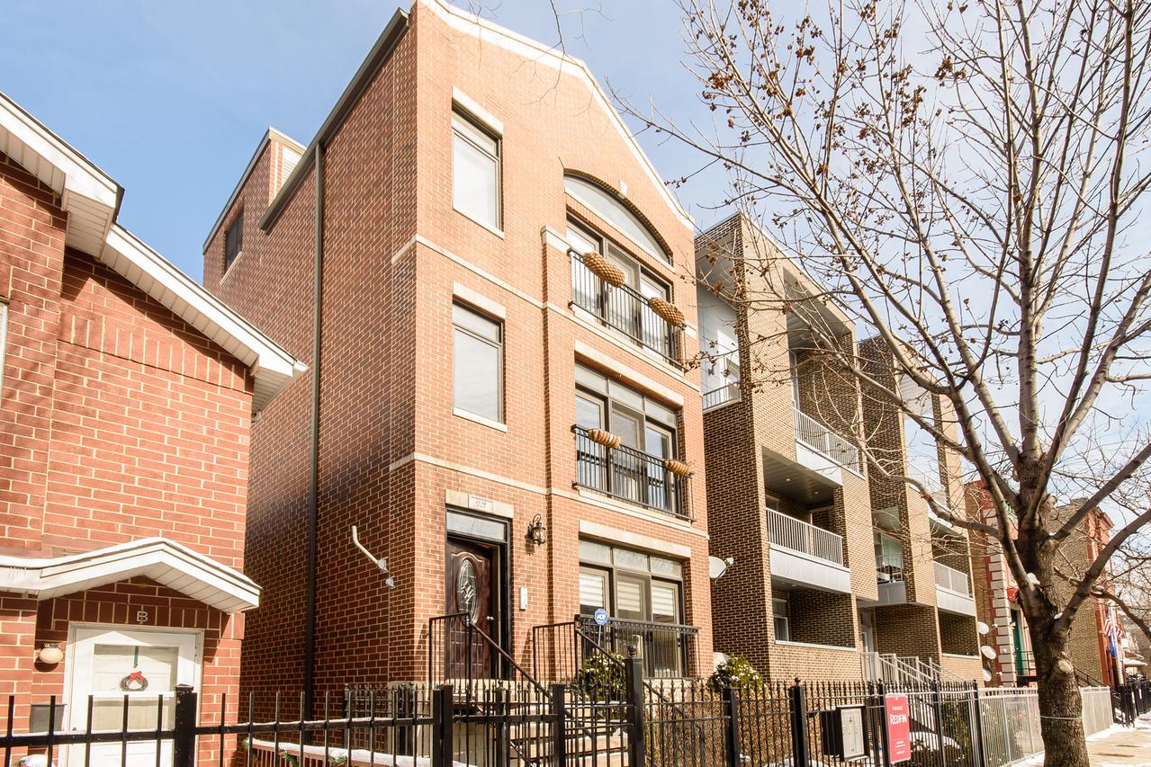 1538 W Walton St. #2, Chicago, IL 60642