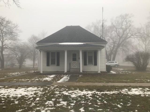 421 N Wood St., Gibson City, IL 60936