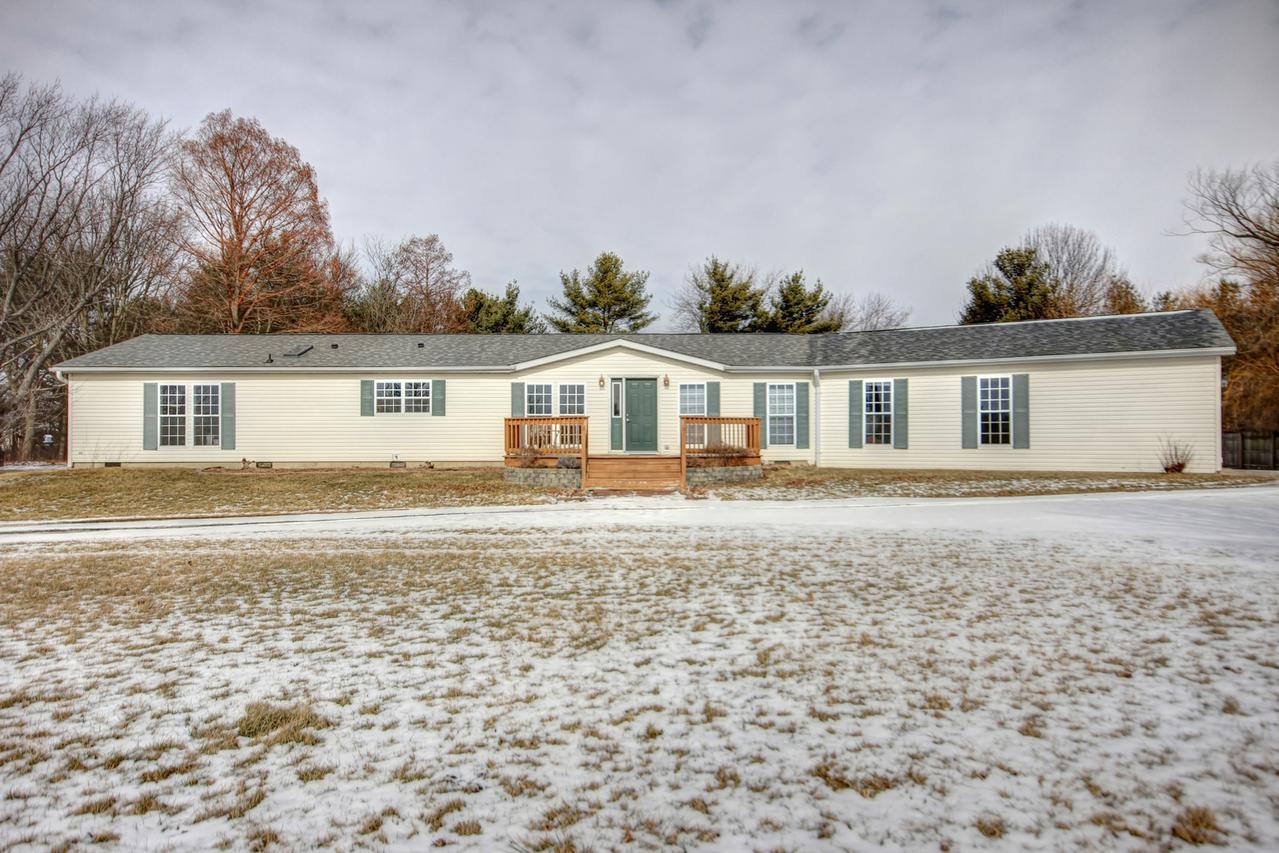 3012 W Hensley Rd., Champaign, IL 61822