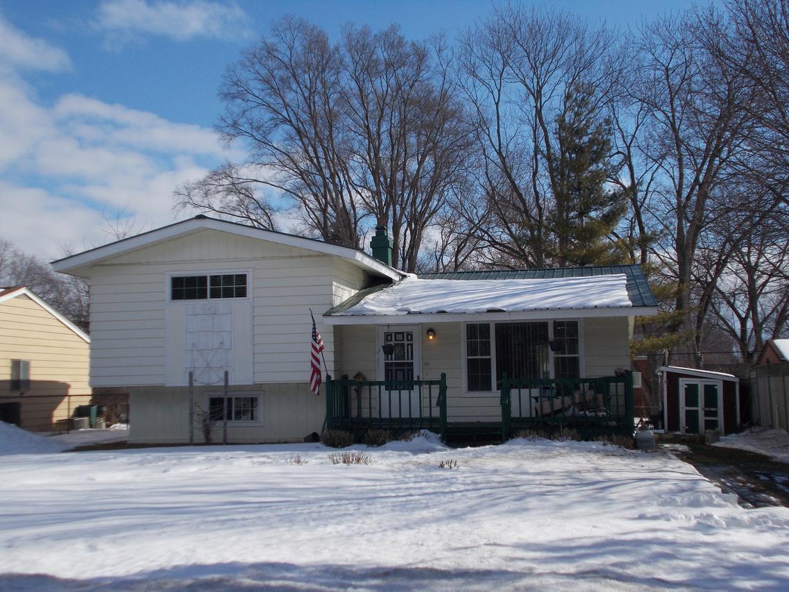 7514 Pingree Rd., Crystal Lake, IL 60014