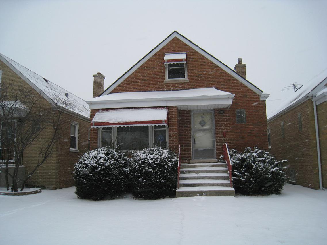 2916 N Natchez Ave., Chicago, IL 60634