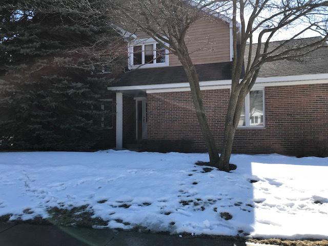 1649 N Courtland Dr., Arlington Heights, IL 60004