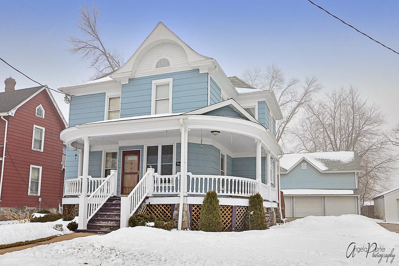 305 Garfield St., Harvard, IL 60033