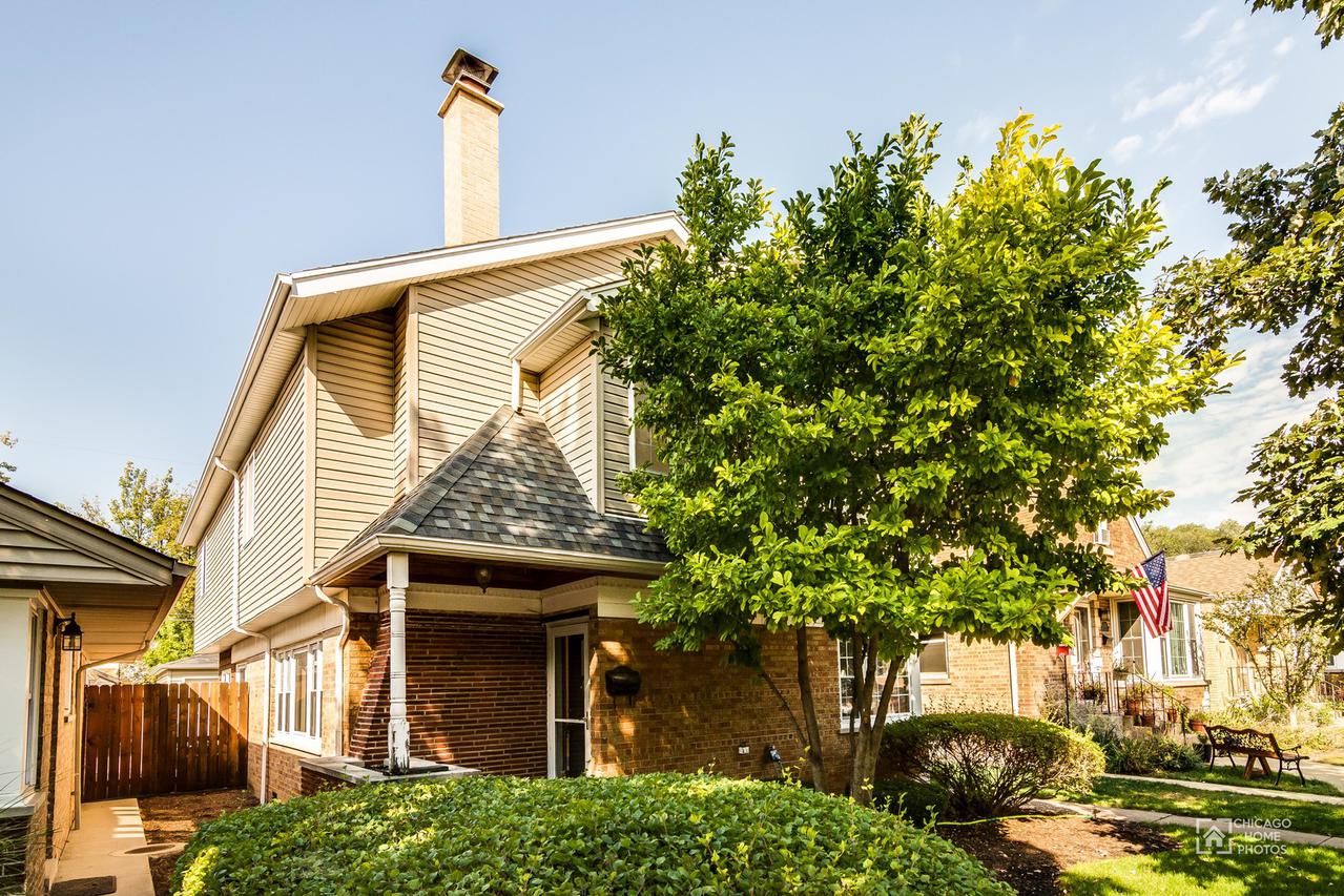 9946 S Talman Ave., Chicago, IL 60655