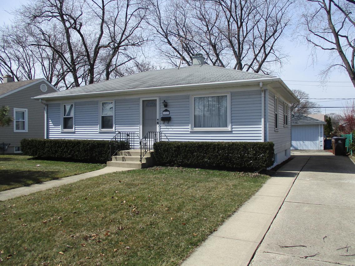 1312 Howard Ave., Berkeley, IL 60163