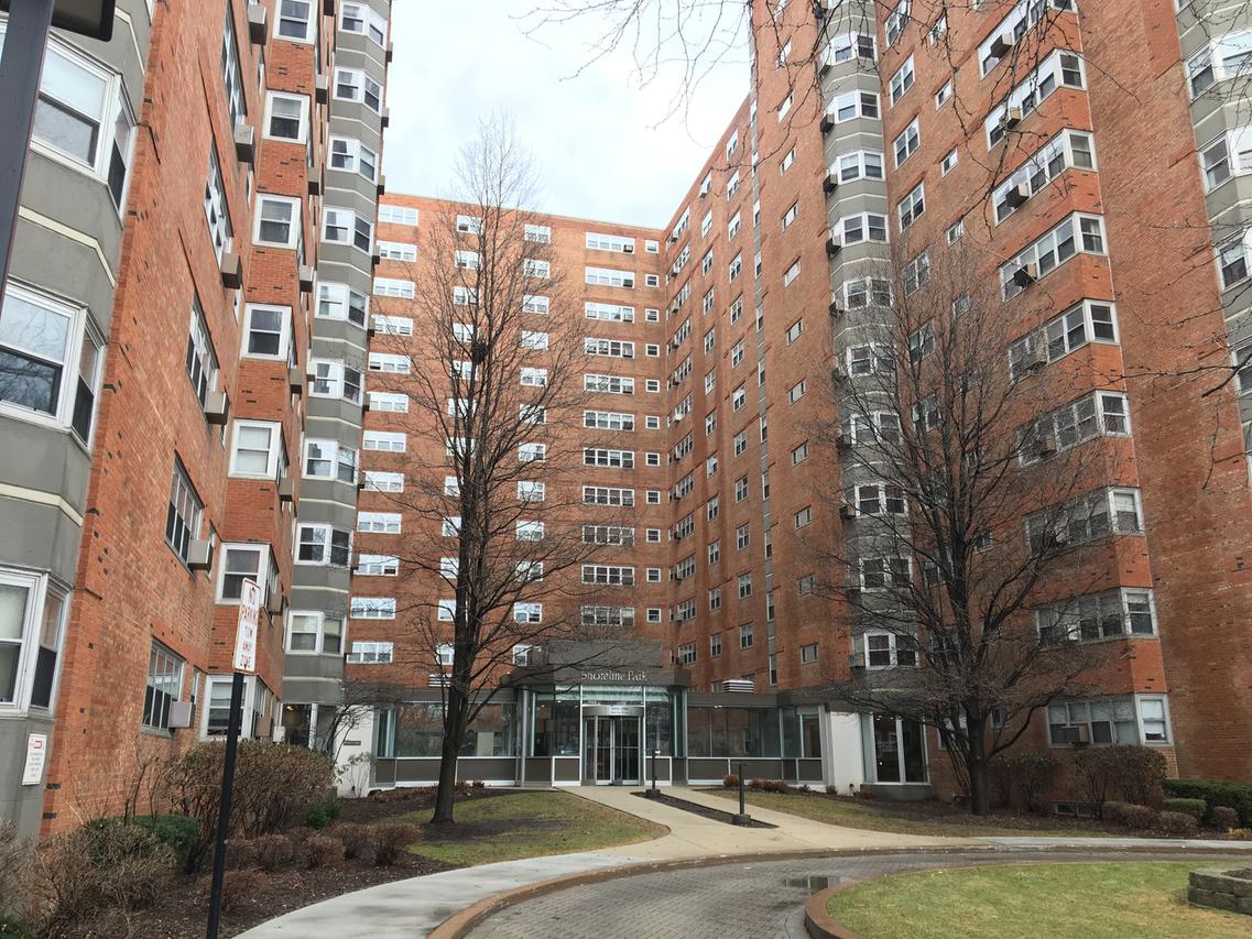 4960 N Marine Dr. #1012, Chicago, IL 60640