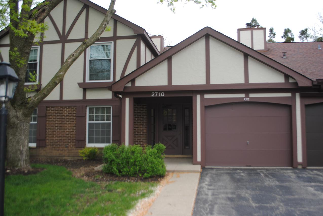 2710 Northampton Dr. #C2, Rolling Meadows, IL 60008
