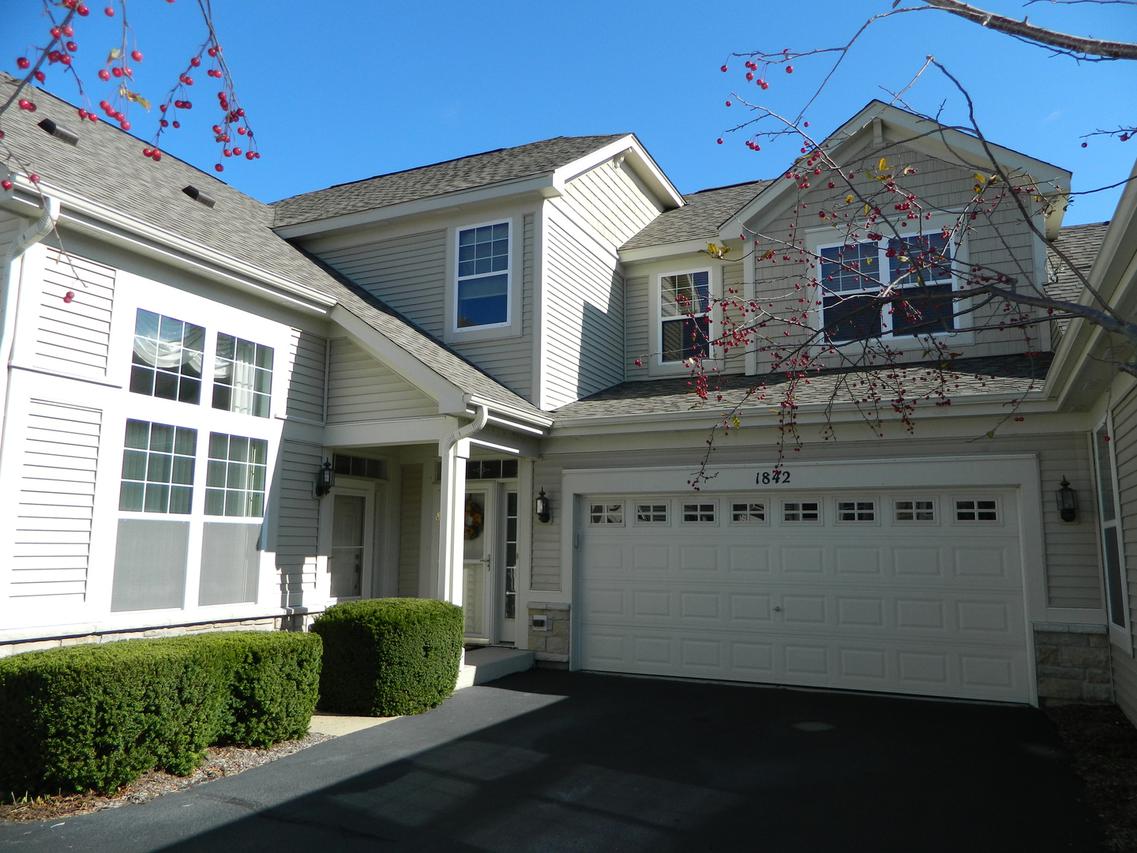 1842 Foxridge Ct., Aurora, IL 60502