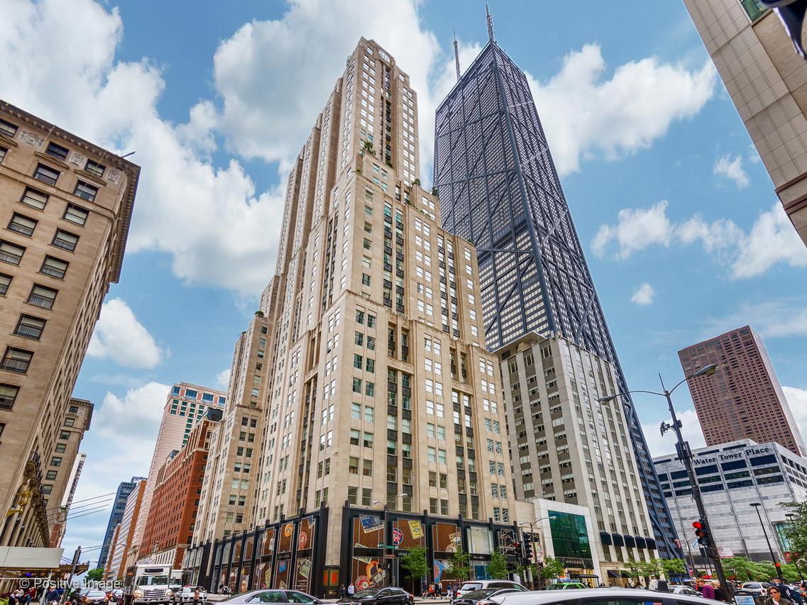 159 E Walton Pl. #23A, Chicago, IL 60611