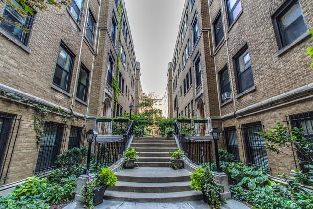 640 W Waveland Ave. #2F, Chicago, IL 60613