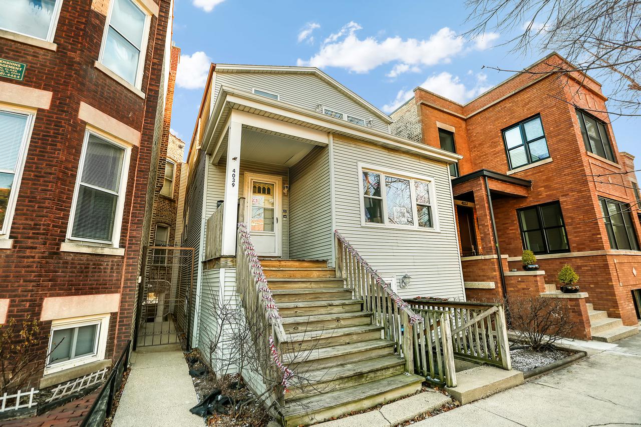 4039 N Oakley Ave., Chicago, IL 60618