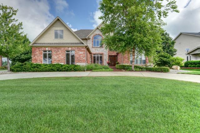 1607 Mullikin Dr., Champaign, IL 61822